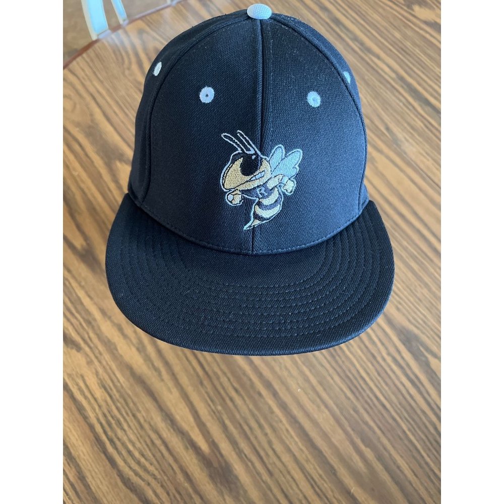 OC Sports Georgia Tech Yellow Jackets Rocky fitted ball cap size M/L